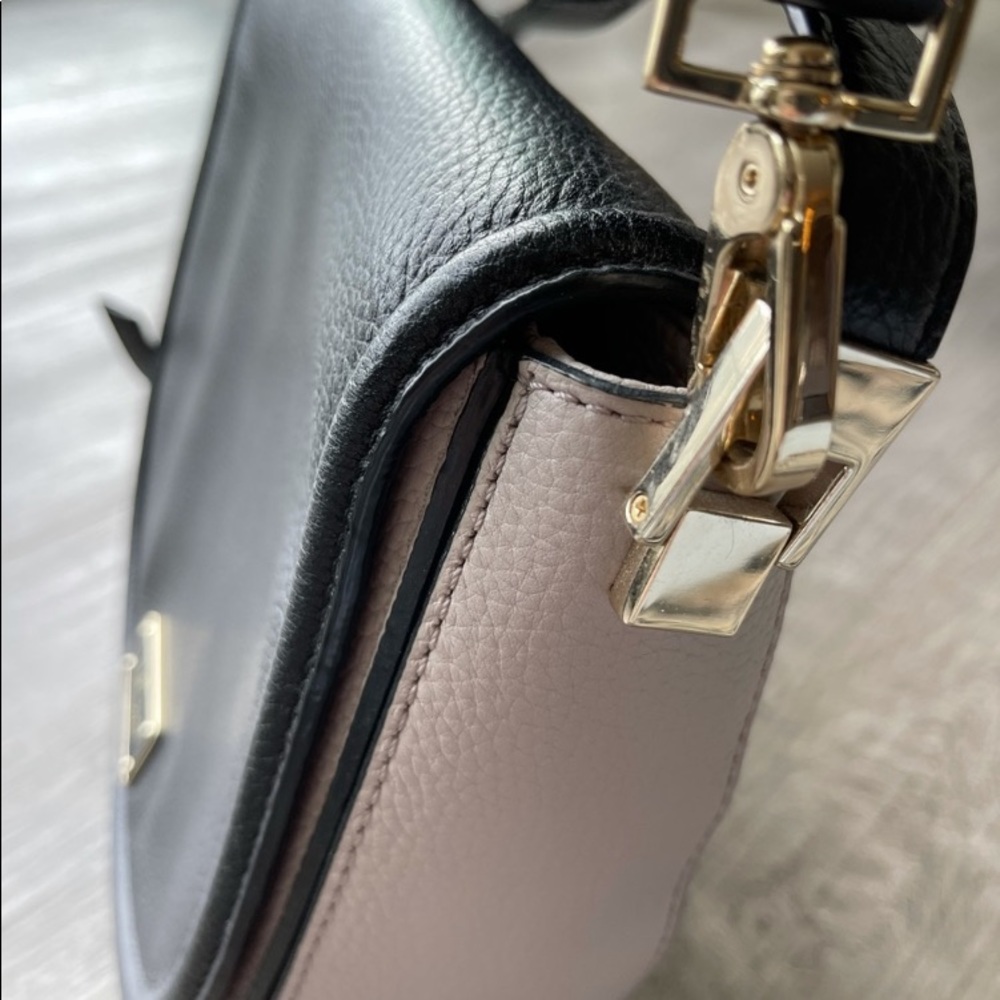Excellent Kate Spade ♠️ 2 Strap Crossbody FINAL